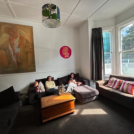 Worldwide Backpackers Hostel Wellington Ngoại thất bức ảnh
