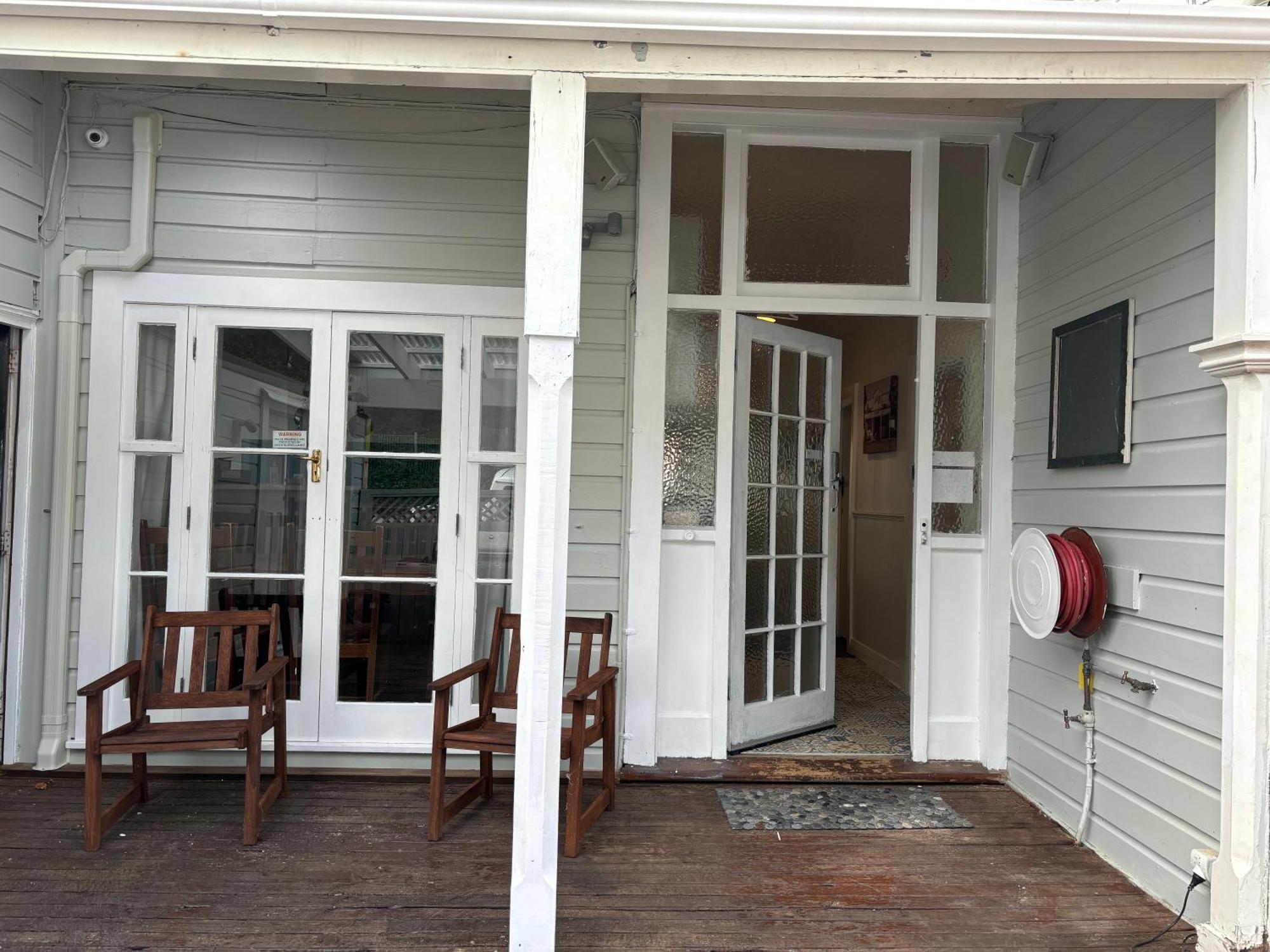 Worldwide Backpackers Hostel Wellington Ngoại thất bức ảnh